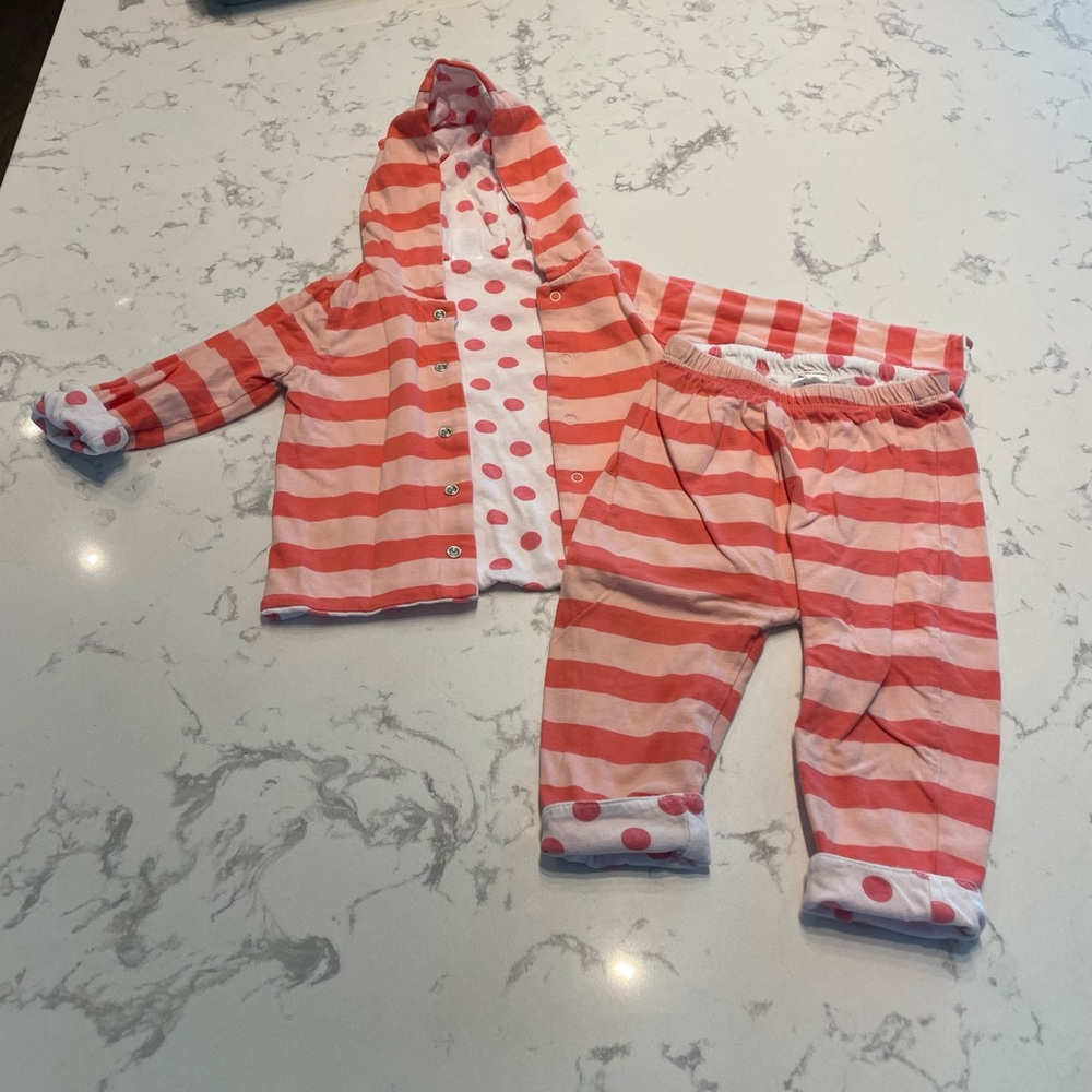 Gap reversible outfit, coral stripe and polka dot, size 12-18 months